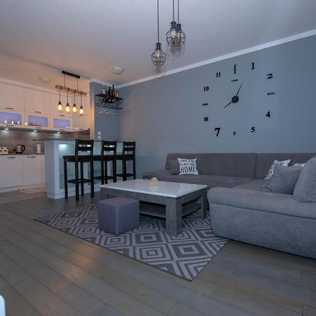 Athena Apartman Lukavica Dış mekan fotoğraf