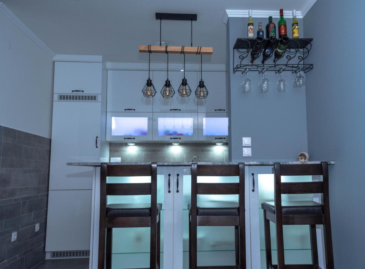Athena Apartman Lukavica Dış mekan fotoğraf