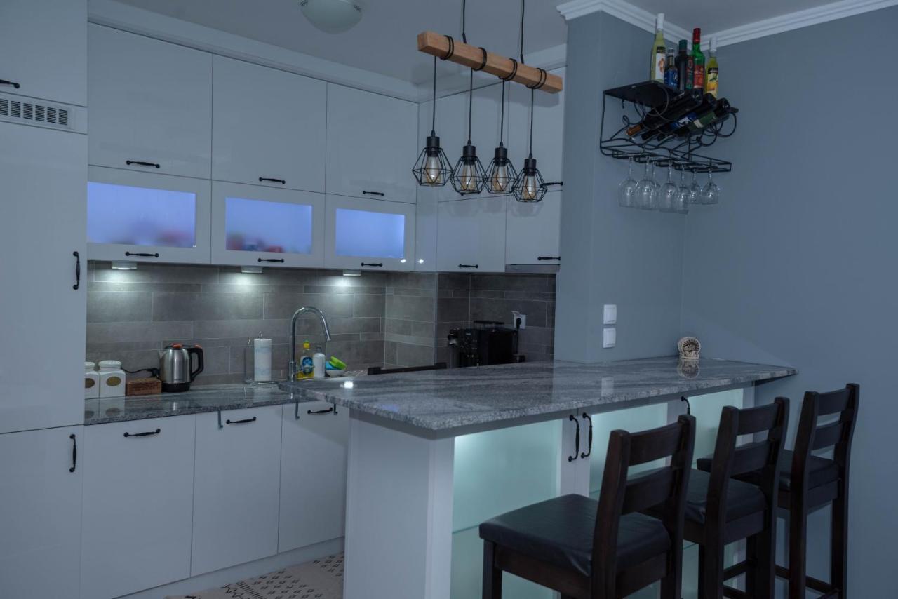 Athena Apartman Lukavica Dış mekan fotoğraf